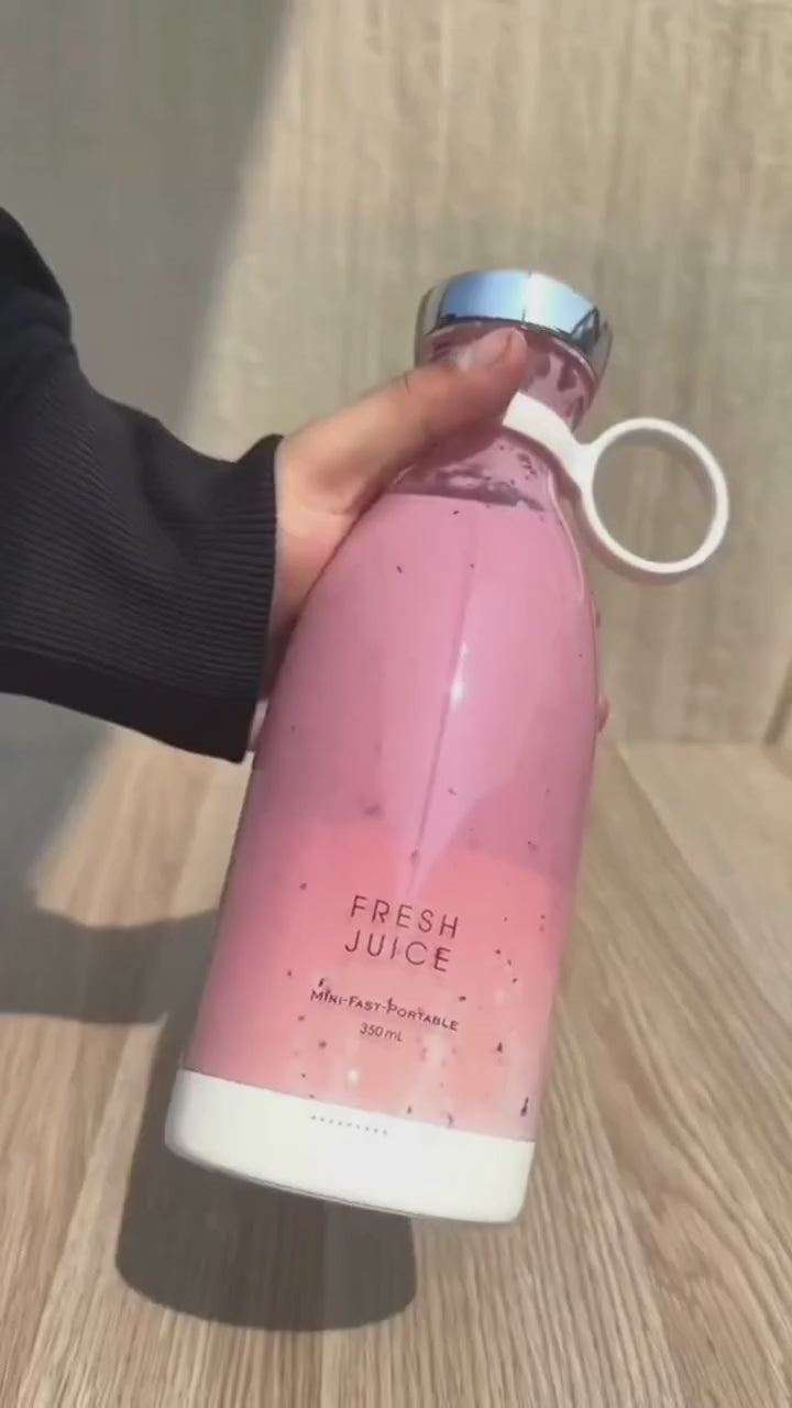 Blend Fresh Juice Anywhere in 30 Seconds Portable USB Blender